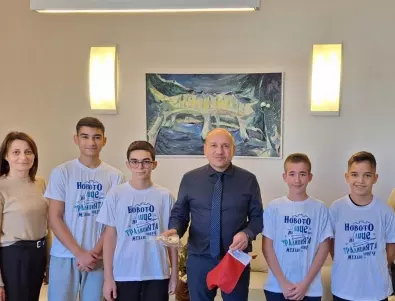 Ученици от Механото се срещнаха с кмета на Ловеч