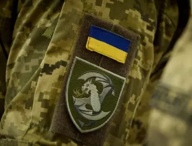 Дори взривът да те удари в ушите, пак трябва да стреляш по рефлекс: Украински военен за битките и предателствата