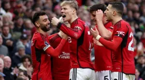 {{ otherArticle[0].article.title }}