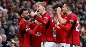 Хойлунд имал конфликт с двама съотборници в Юнайтед, оплакал се на Тен Хаг