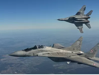 Полша вдигна военната си авиация заради руска ракета