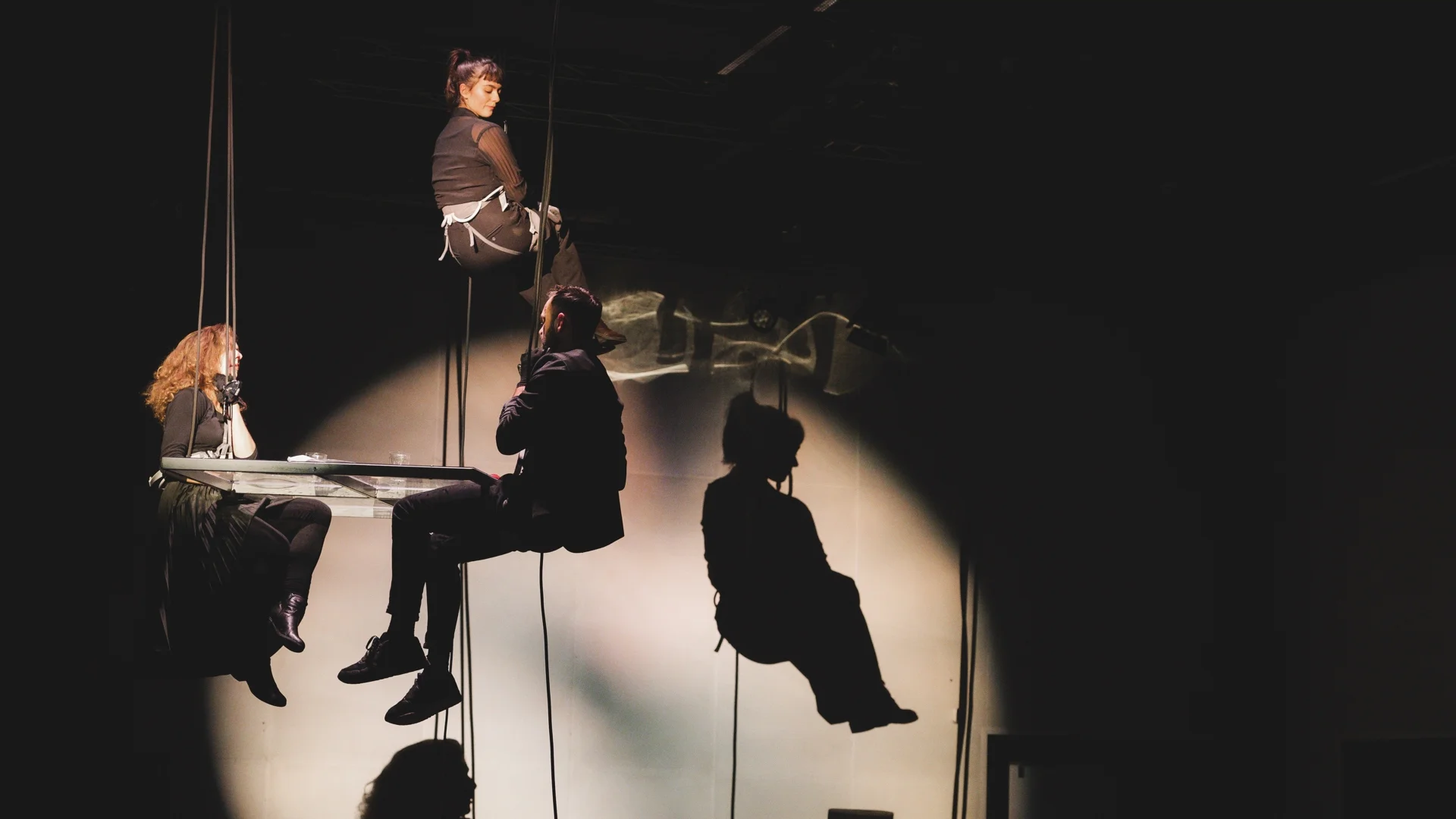 Режисьорският дебют на Силвия Чернева - "Критична маса", на 8 февруари в Топлоцентрала