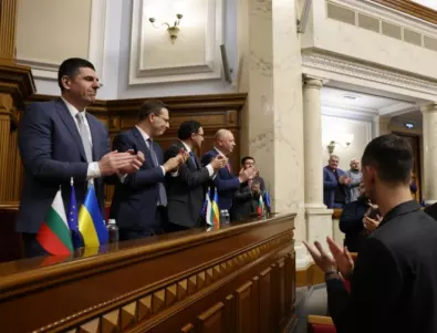 Българската делегация в Киев е в бомбоубежище, Росен Желязков с първи коментар (СНИМКИ)