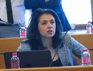 Ваня Григорова обвини Корнелия Нинова в манипулация