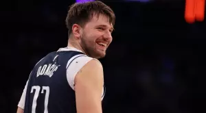 Маверикс разкара баскетболист, защото... не играе с обувките на Лука Дончич?