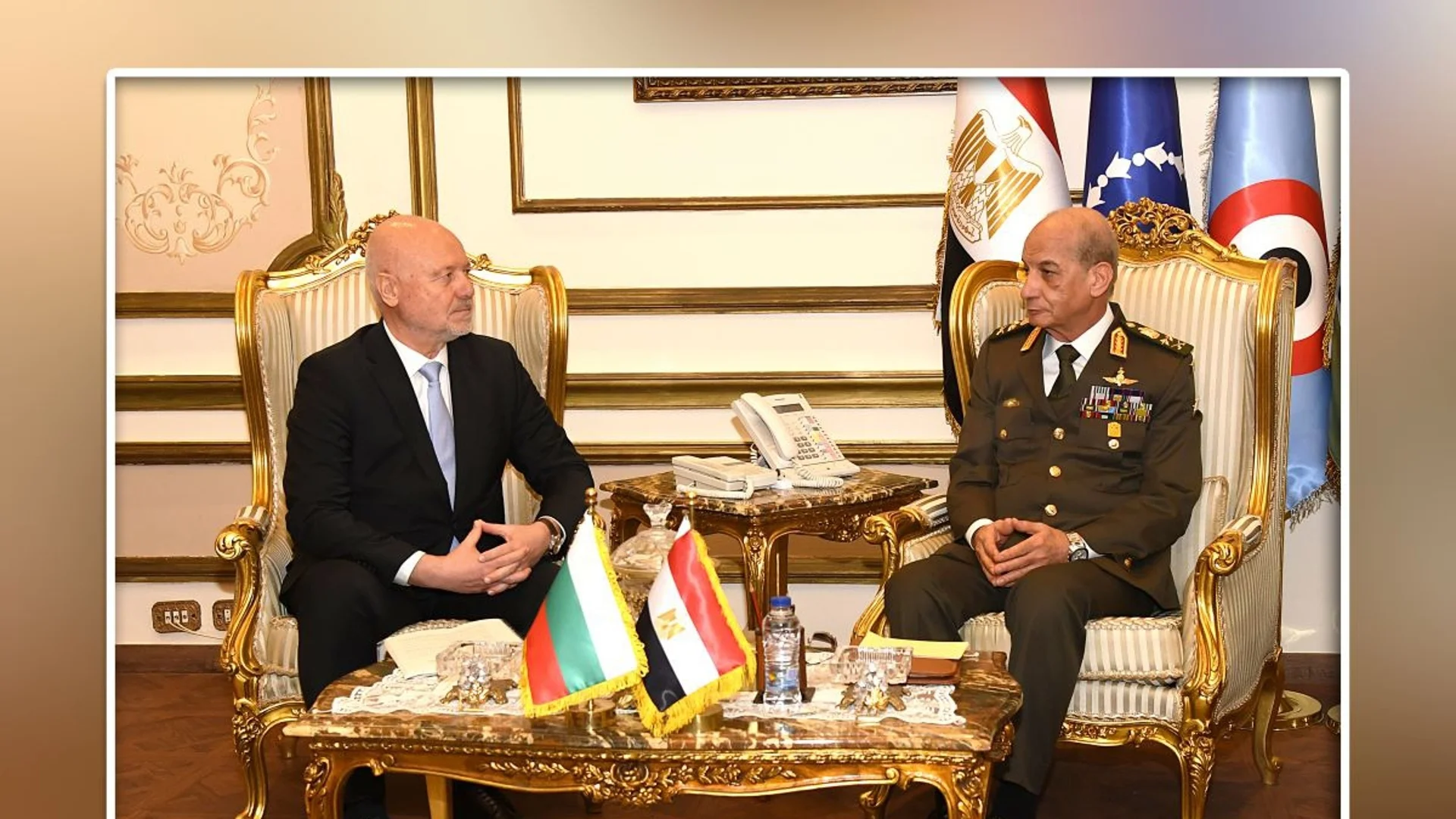 Министър Тагарев подписа меморандум за сътрудничество в отбраната с египетския си колега (СНИМКИ)