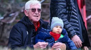 С мечта за новия и любов към стария стадион: Какво ще липсва най-много и какво си взе Джони Велинов от "Армията"? 