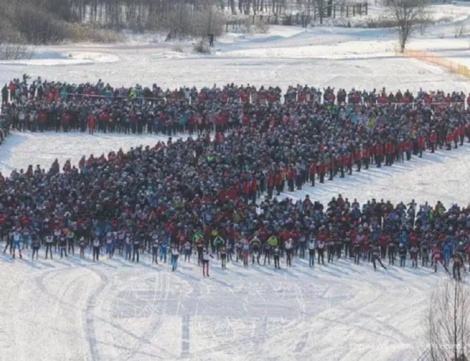 10 000 руски скиори образуваха буквата Z в подкрепа на войната срещу Украйна