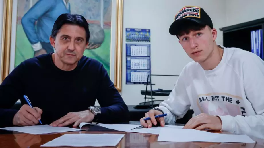 Официално: Кристиян Йовов подписа договор с Левски за 2.5 години