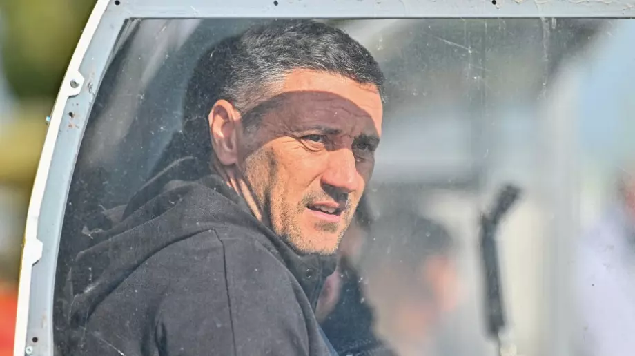 В Пловдив търсят нов старши треньор, Душан Керкез остава начело на Ботев само при 1 условие?