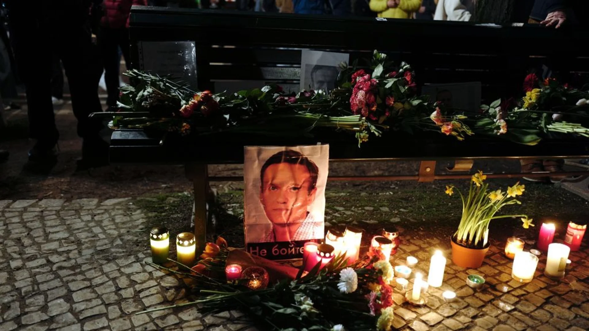 Близките на Навални няма да имат достъп до тялото му поне още две седмици (ВИДЕО)