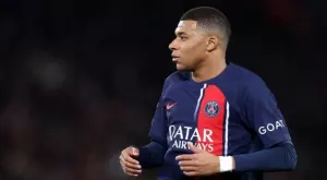 Драмата е пълна: Равенството на Монако - ПСЖ остана на заден план, тъй като Килиан Мбапе бе заменен на полувремето (ВИДЕО)