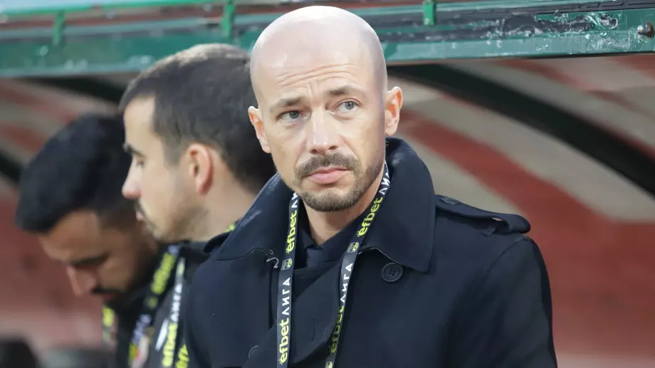Нестор Ел Маестро е решил кой ще замества контузения капитан на ЦСКА - Юрген Матей?