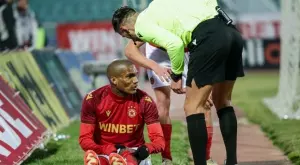 {{ otherArticle[0].article.title }}