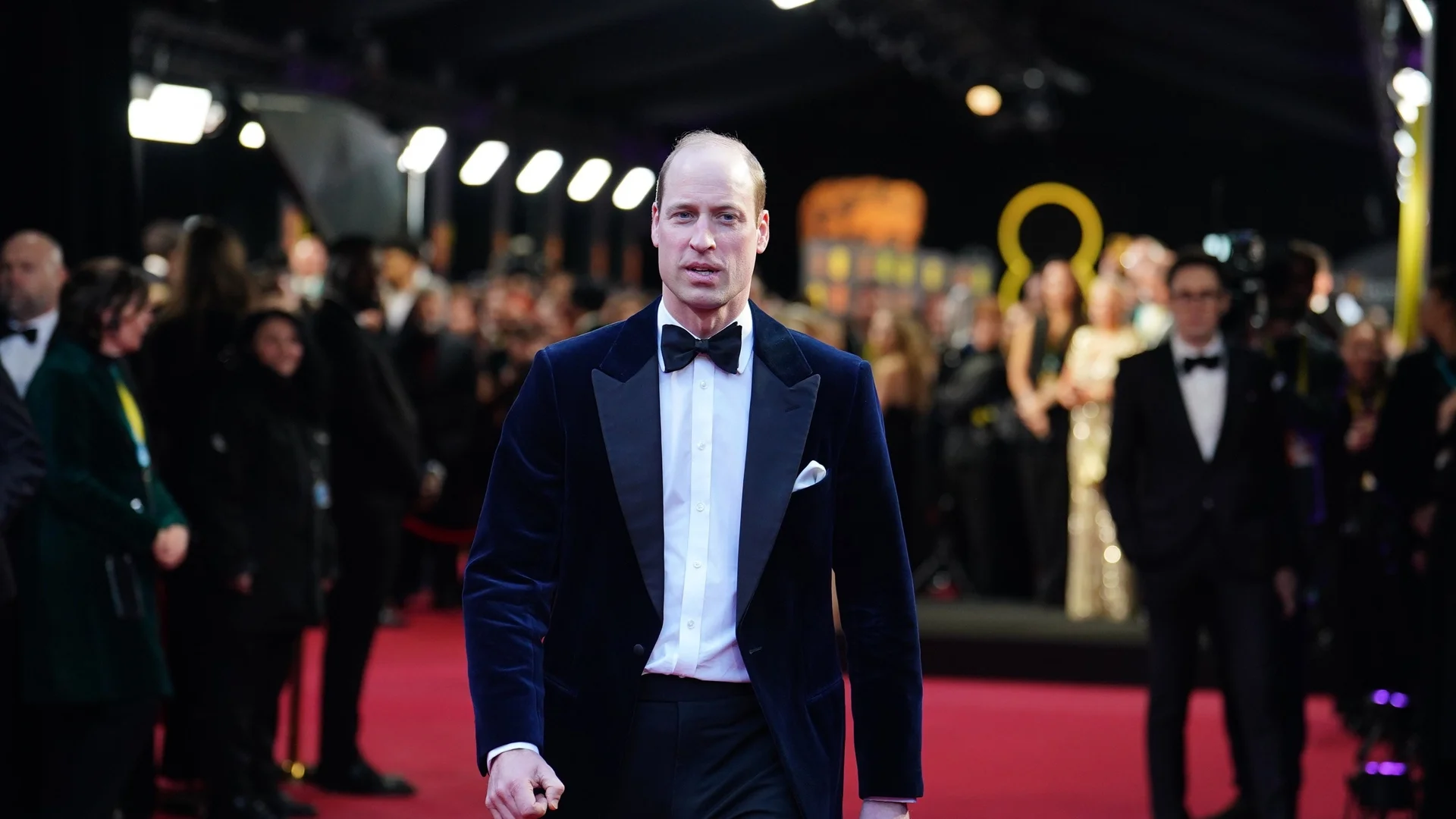 Защо принц Уилям присъства на наградите БАФТА съвсем сам? (ВИДЕО)