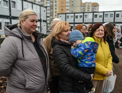 Полша удължи защитата на украинските бежанци до 30 юни  