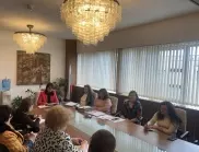 Зам.-кметът на Самоков Станимира Давидова се срещна с директори на училища и детски градини