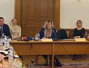 Цариградска отказа да седи до Зартова в комисията за Нотариуса
