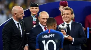 {{ otherArticle[0].article.title }}