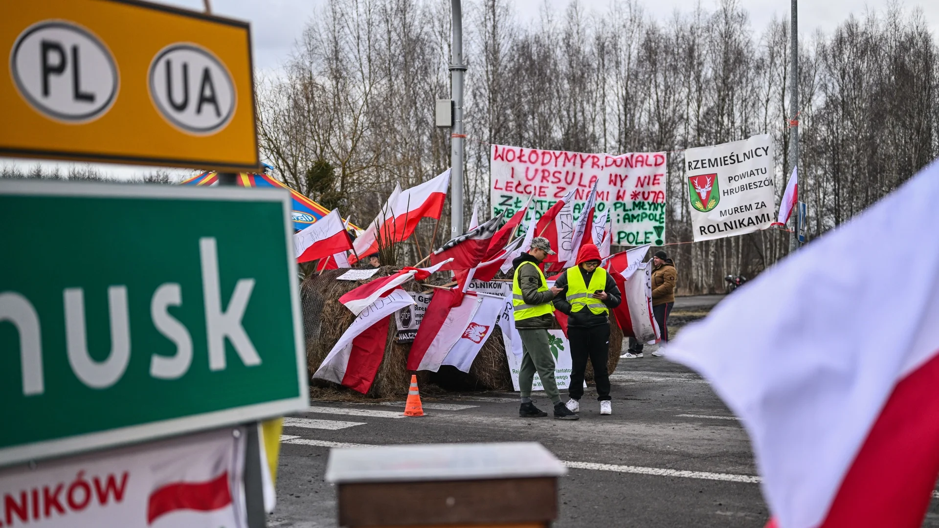 Полската блокада продължава: Над 2000 камиона чакат на границата с Украйна