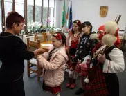 Баба Марта и деца поздравиха кмета на община Тетевен