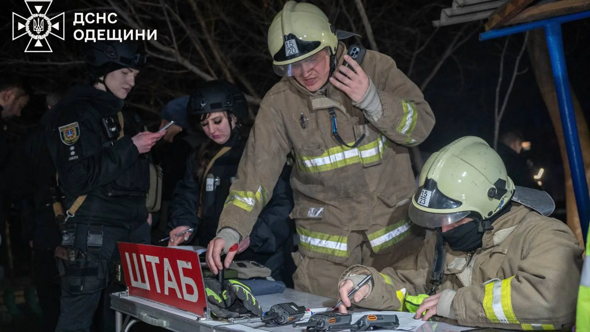 "Украинските деца са руските военни цели": Под руините в Одеса остават още деца (СНИМКА)