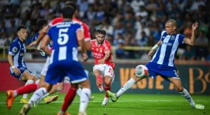 Порто свали Бенфика от върха в Португалия с 5-голов побой