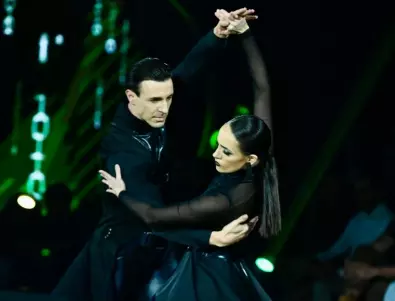 Виктор Стоянов полетя на сцената на Dancing Stars (СНИМКА+ВИДЕО)