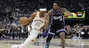 Сакраменто Кингс повтори случилото се срещу Лос Анджелис Лейкърс за нова победа в НБА, Александър Везенков отново не игра (ВИДЕО)