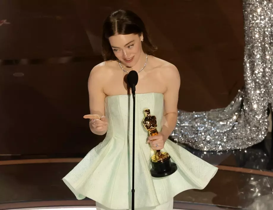 Ема Стоун получи "Оскар" за най-добра актриса за ролята ѝ в "Клети създания"