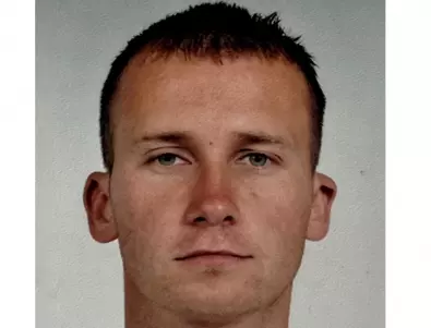 Появиха се снимки на мъж, който прилича на безследно изчезналия Александър Заков (СНИМКИ)