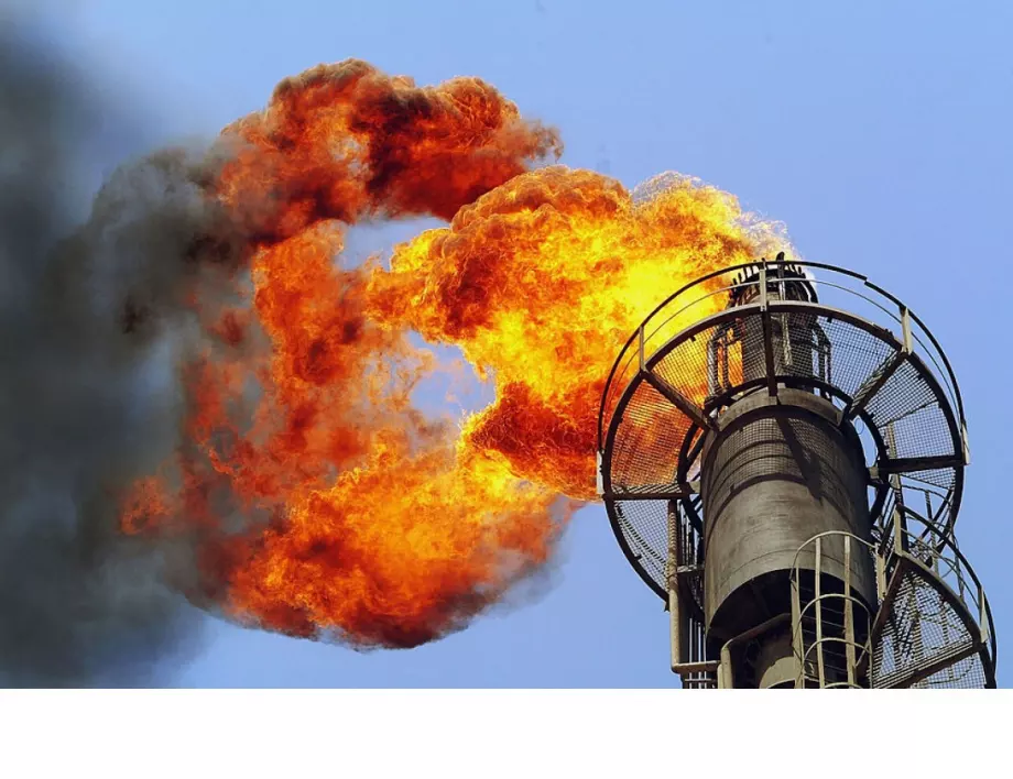 Украйна е унищожила огромно количество руски петрол (ВИДЕО)