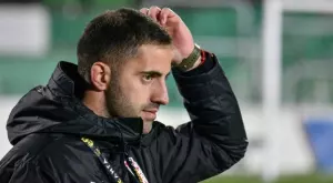 {{ otherArticle[0].article.title }}