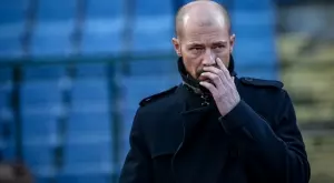 "Сръбско-английска безименна м@*тия": Дуци Симонович полудя, съсипа Ел Маестро и шефовете на ЦСКА