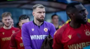 Бусато и Андонов в кадър: Претенции за дузпа и за червен картон на Левски - ЦСКА (ВИДЕО)