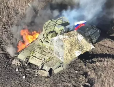 Касапница за танкове и войници: Безумни руски жертви в Украйна, но Русия пълзи напред (ВИДЕО)