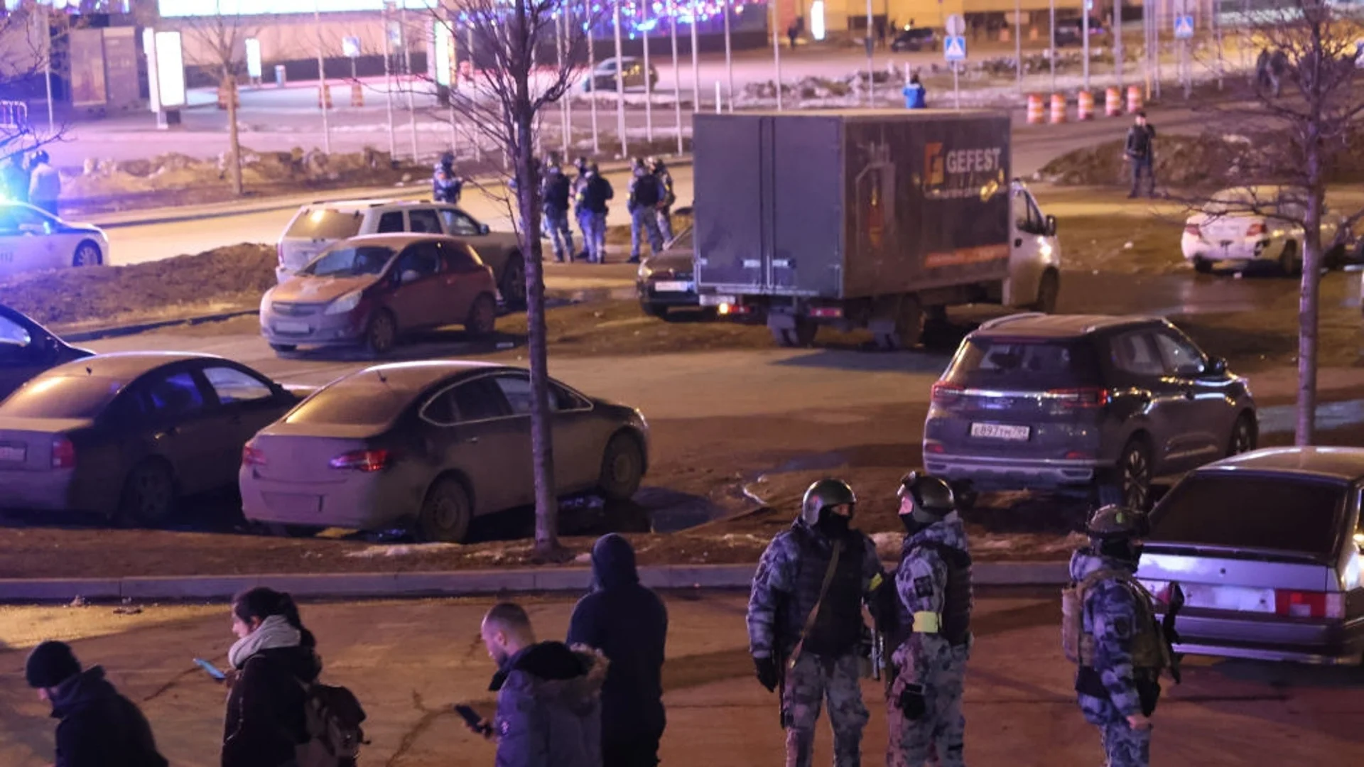 Нови СНИМКИ на заподозрени за атаката в Москва: Данни за арести* 