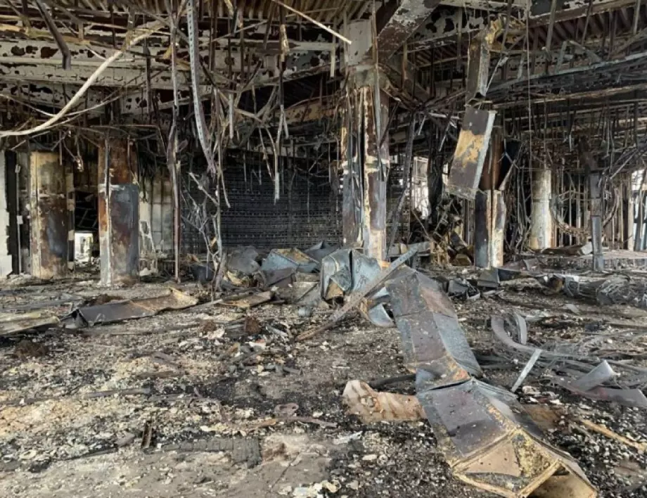 ВИДЕО: Разрухата в "Крокус Сити Хол" показва защо има толкова много жертви