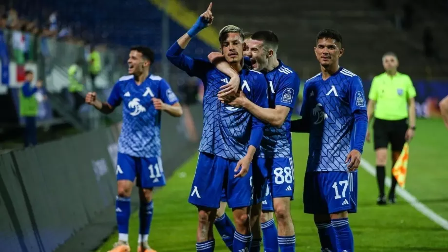 Азери пожелаха звезда на Левски, клубът иска 7-цифрена сума в евро