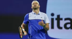 Димитров реагира "студено" на ключова точка срещу Холгер Руне (ВИДЕО)