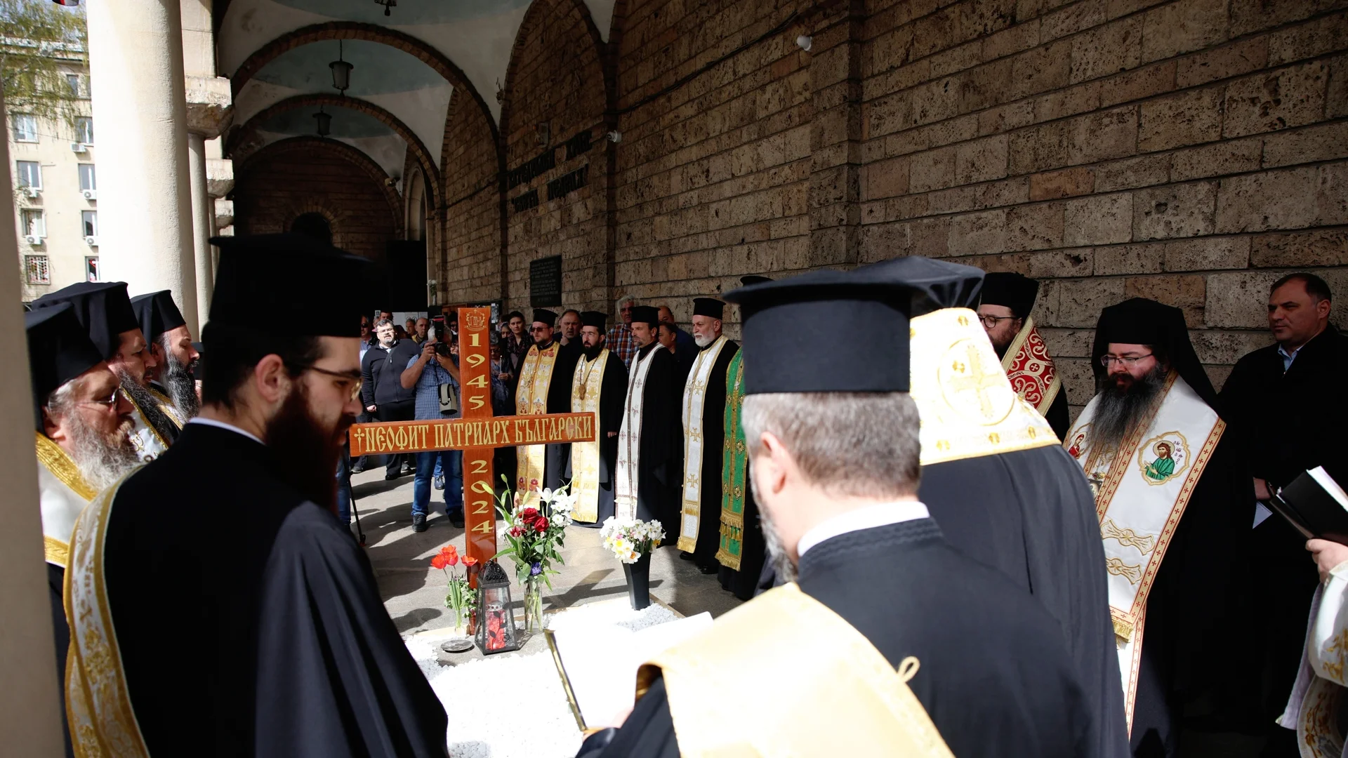 Отслужиха заупокойна молитва за 20 дни от кончината на патриарх Неофит (СНИМКИ)