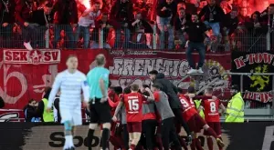 Кайзерслаутерн не спира да гази! "Червените" се събудиха навреме и са на финал за Купата на Германия