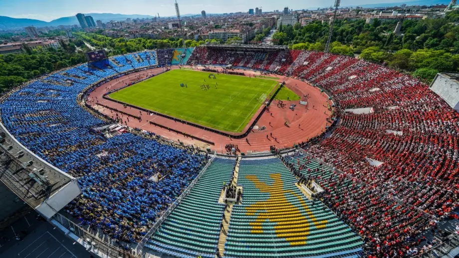 Окончателно: Колко са феновете на Левски и на ЦСКА на Националния стадион?