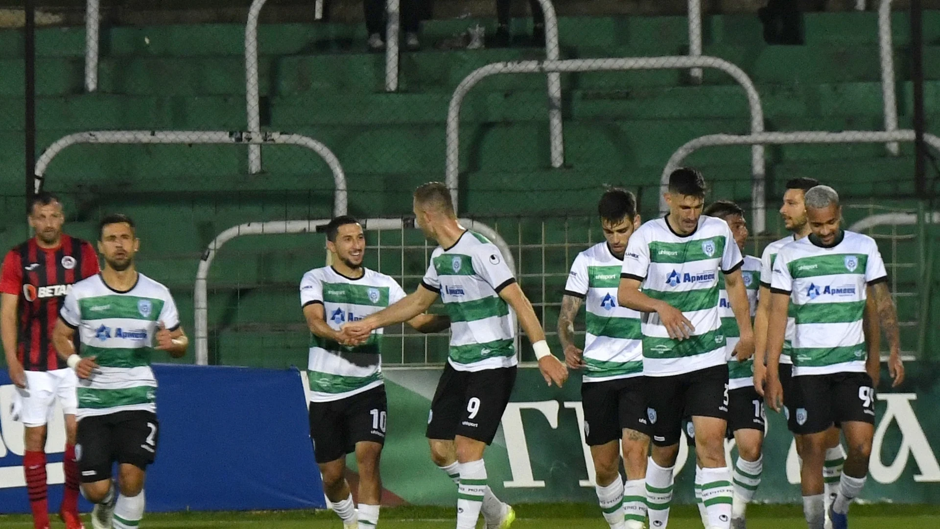 3 поредна загуба за Левски: "Сините" се удавиха срещу Черно море във Варна (ВИДЕО)