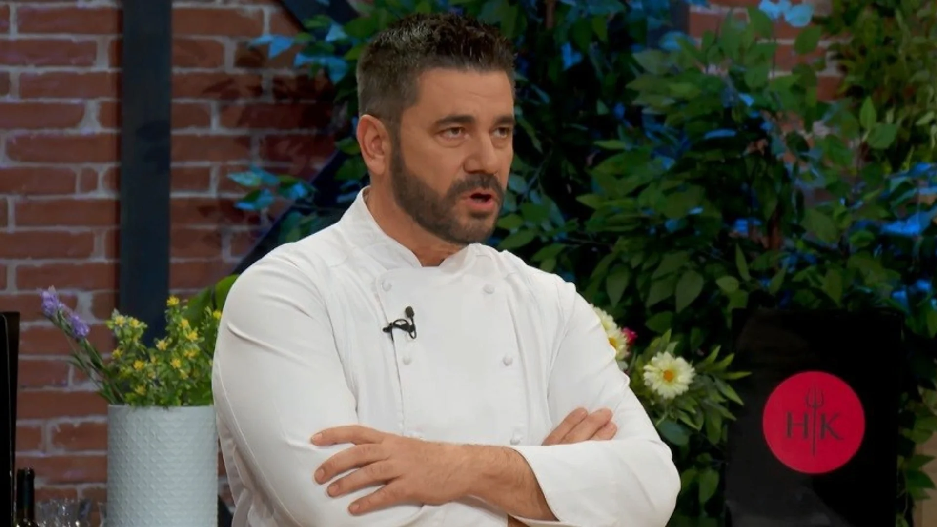 Отпадна участник от синия отбор в Hell's Kitchen (СНИМКИ)
