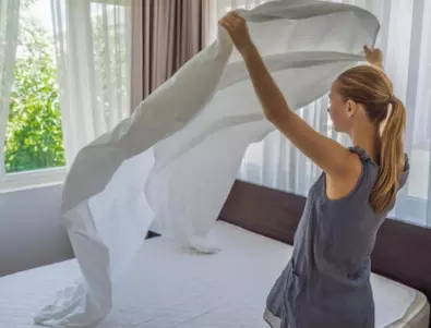Колко често трябва да сменяте спалното бельо (и какво ще се случи, ако не го направите)