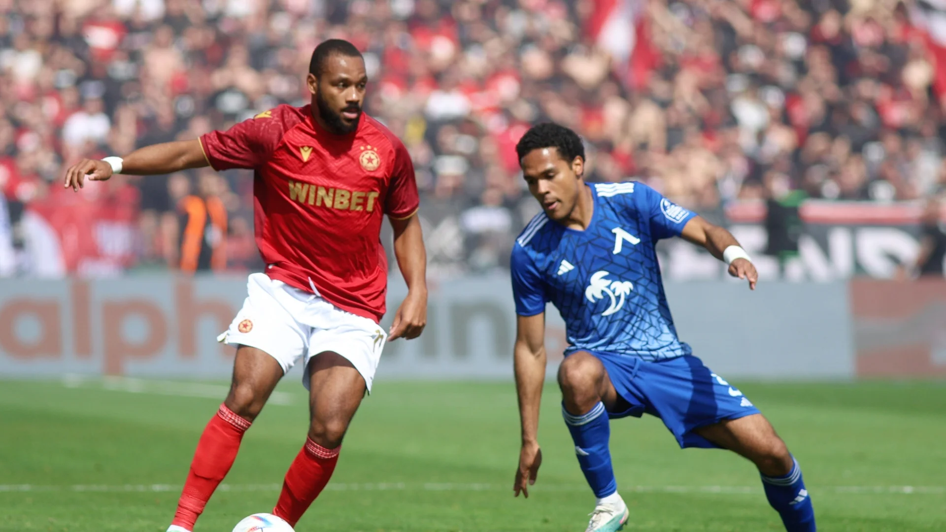 Левски отново проспа полувреме: ЦСКА спечели Вечното дерби! (ВИДЕО+ГАЛЕРИЯ)