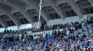 От СДВР защитиха охранителната фирма на "сините" фенове - справила се е добре, дори е била нападната