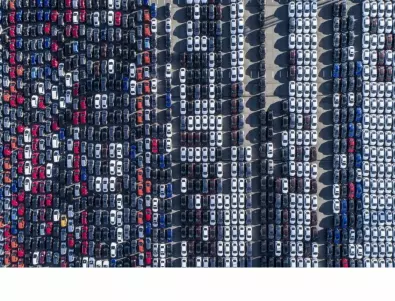 Защо европейските пристанища се превърнаха в автомобилни паркинги?