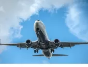 Пътнически самолет кацна "по корем" на турско летище (ВИДЕО)